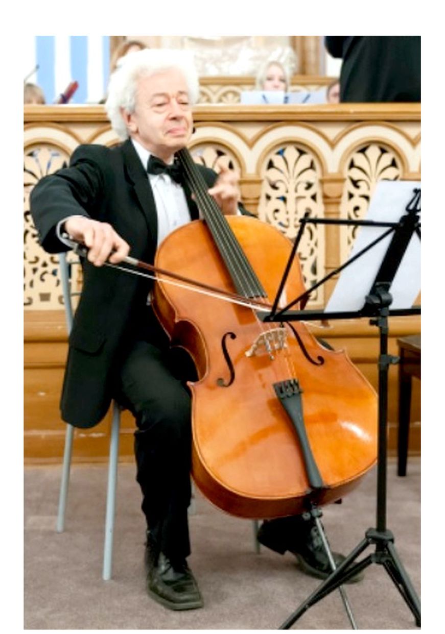 Александр Оратовский